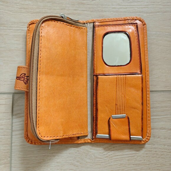 Vintage Guadalajara Mexico Tooled Leather Wallet - Picture 4 of 6